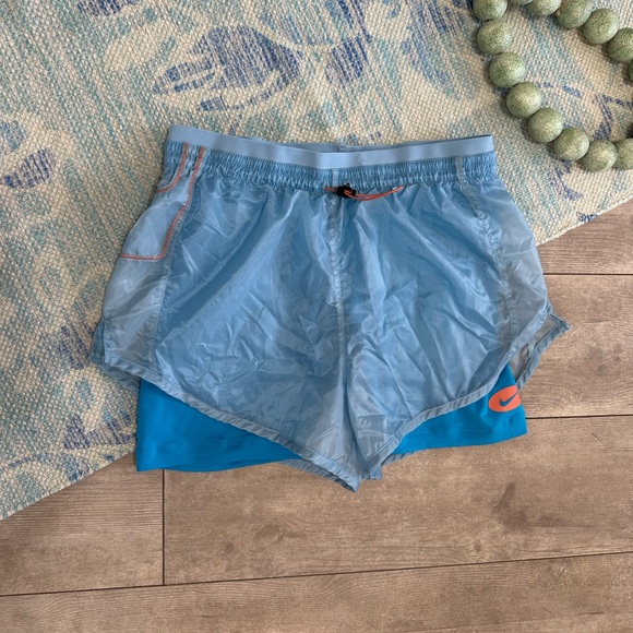 New Nike Women's Icon Clash Tempo Luxe Mid-Rise Running Shorts Blue Size XS - Picture 11 of 15